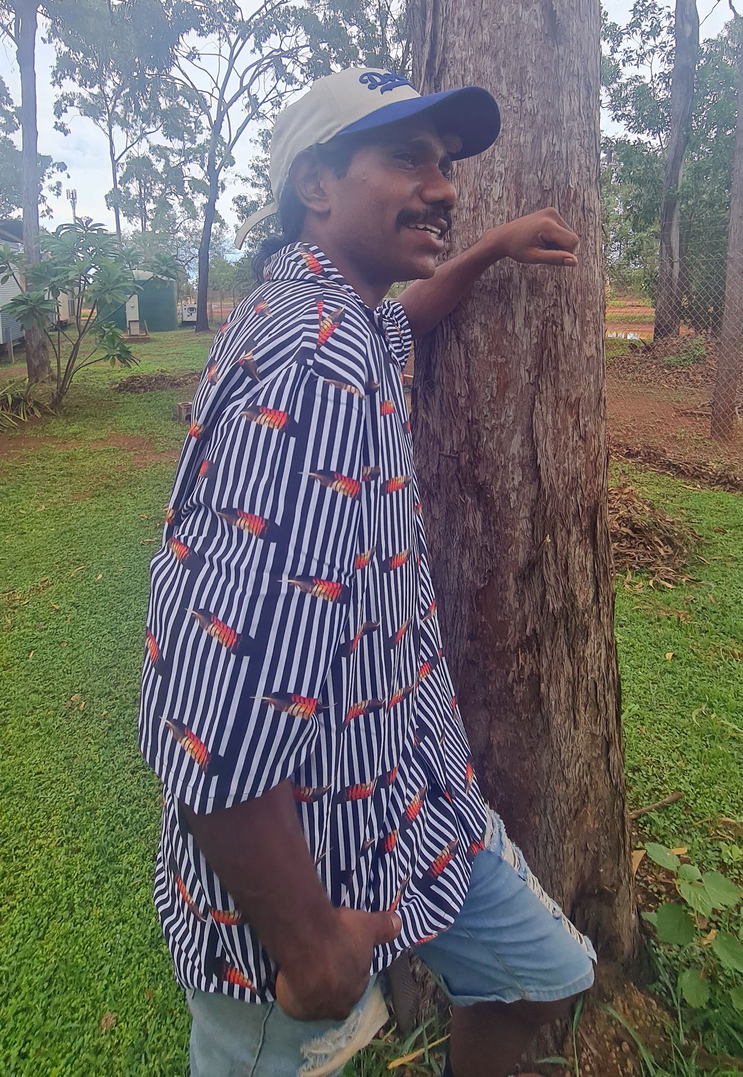 NGERRKNGERRK (RED TAIL BLACK COCKATOO) SHIRT